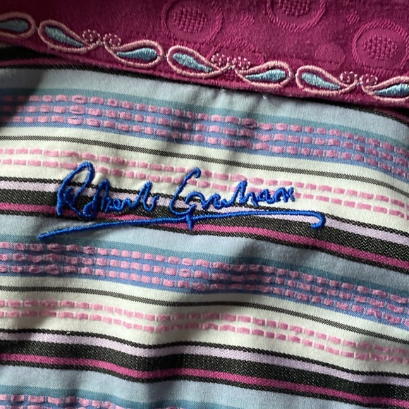 ROBERT GRAHAM BLOUSE SIZE S. - Picture 9 of 12